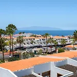 Apartment Lovely Sea View Free Wifi