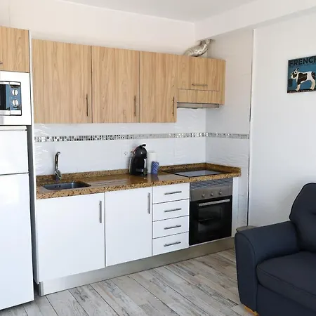 Lovely Sea View Free Wifi