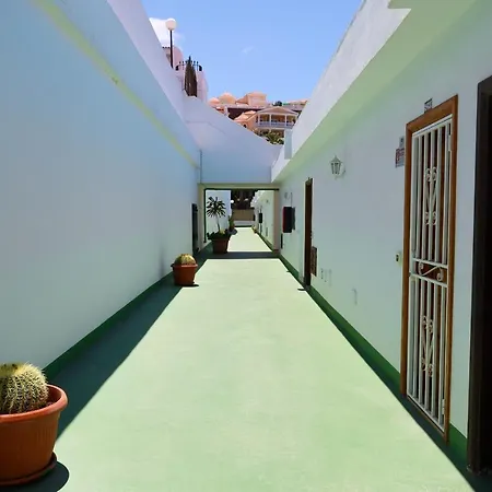 Lovely Sea View Free Wifi