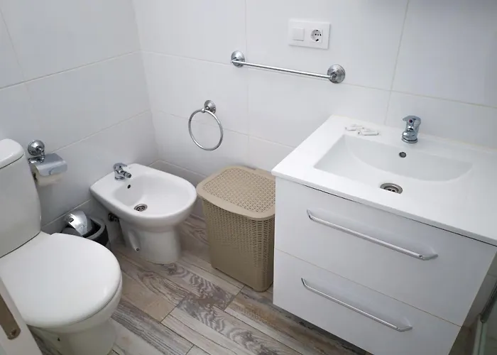 Lovely Sea View Free Wifi Адехе