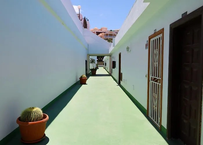 Lovely Sea View Free Wifi