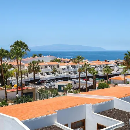 Appartamento Lovely Sea View Free Wifi